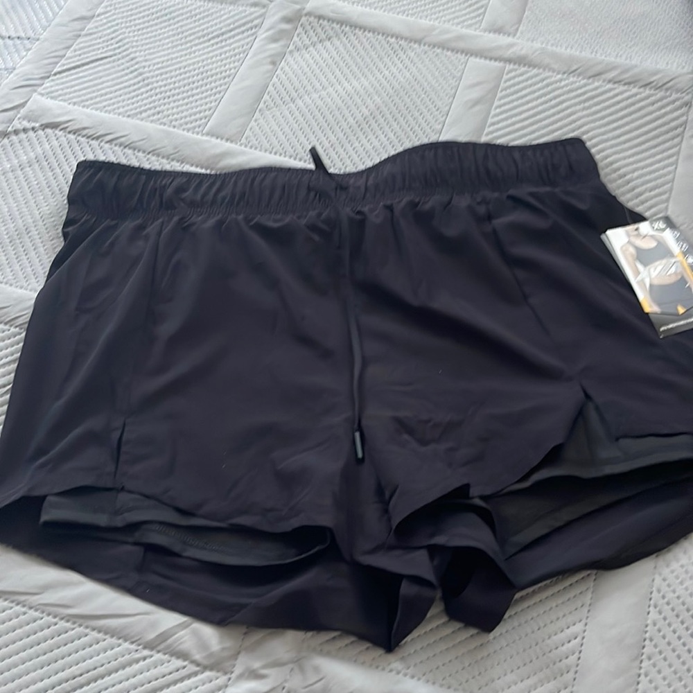 Avia running shorts NWT, XL